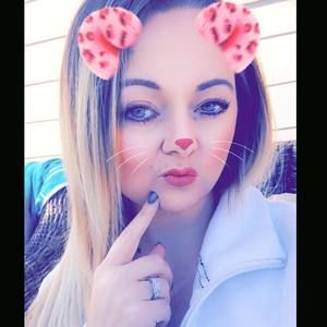 Meet your Posher, Yvette